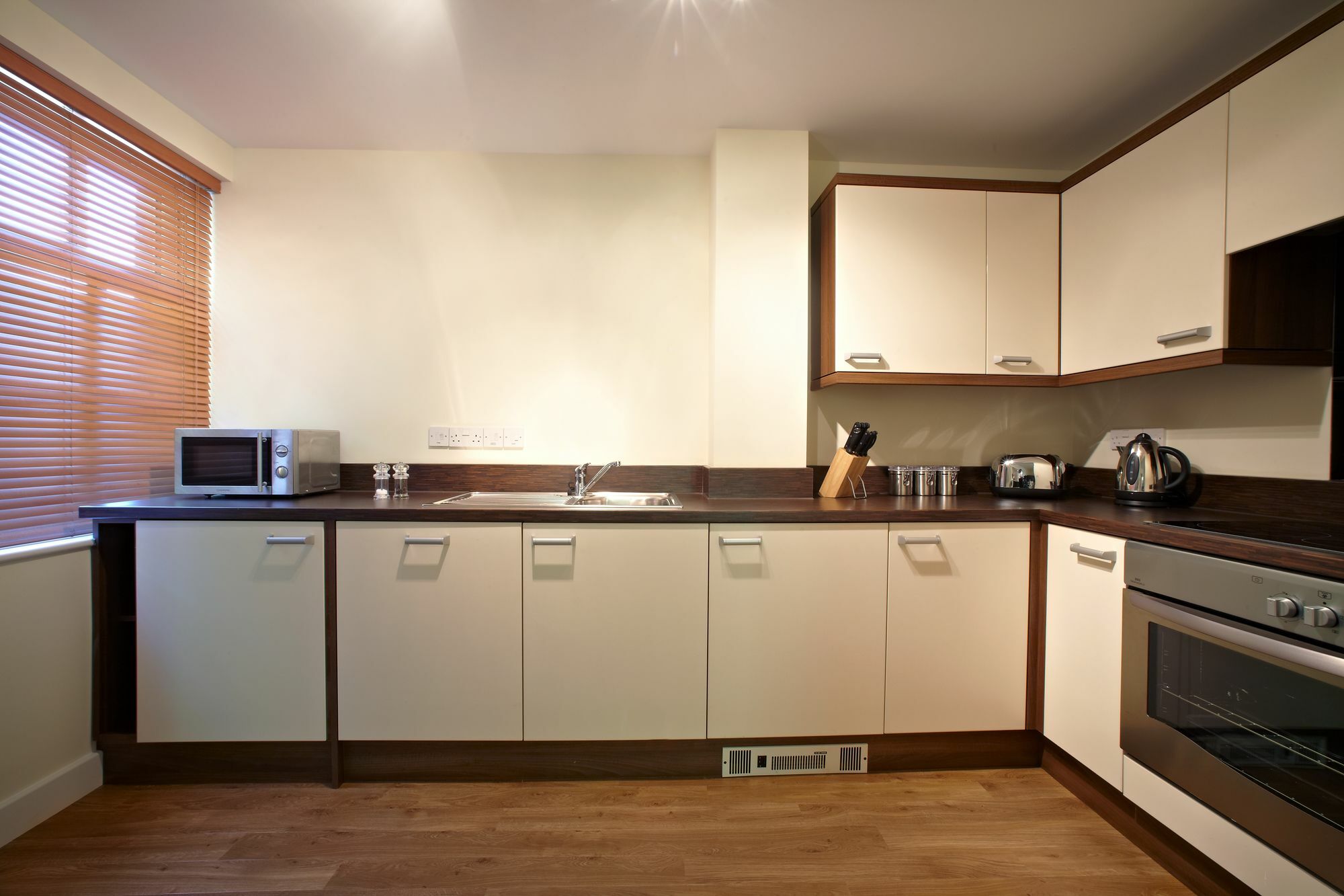 Exchange Building Apartments By Viridian Apartments بورنماوث المظهر الخارجي الصورة